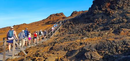 Excursión de ascenso al a isla de Bartolomé