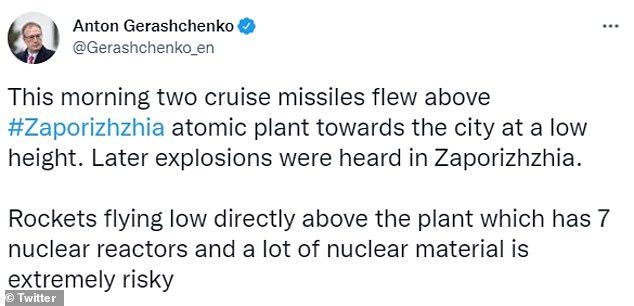 El asesor del Ministerio del Interior de Ucrania, Anton Gerashchenko, se hizo eco de una advertencia dada por el jefe de Energoatom, Petro Konin, sobre los peligros de los continuos ataques con misiles y los combates cerca de la planta de energía nuclear.