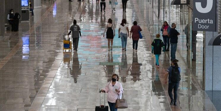 Advierte Profeco que ofertas de viajes en redes sociales son fraude