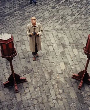 Con su cámara por  China, en 1995, año en que publicó Ensayo sobre la ceguera