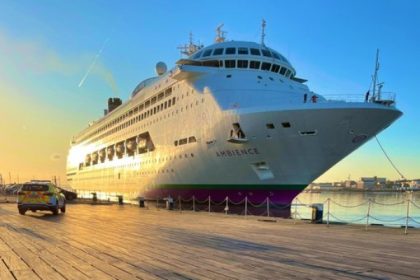 Ambassador Cruise Line nombra su primer barco en London Tilbury