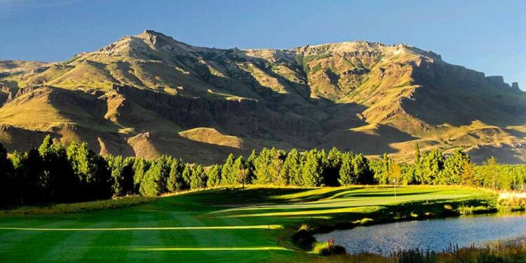 Chapelco Golf, un campo imperdible en la Patagonia Argentina.