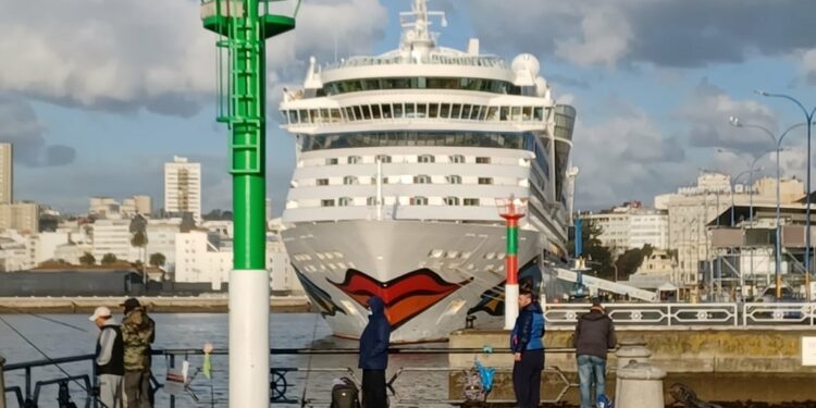 Arranca la temporada alta de cruceros en el Puerto de A Coruña