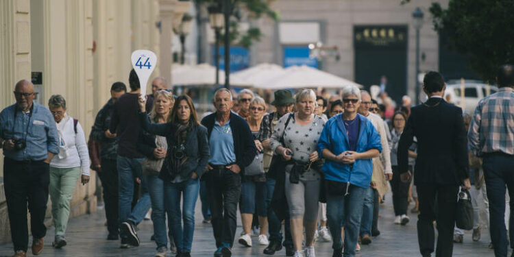 Así es la tasa turística del Botànic: de 0,5 a 2 euros, con tope de siete días e incluye cruceros 'sin dormir'