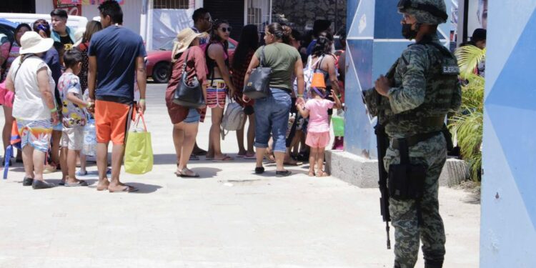 Autoridades deben trabajar para que se retire la alerta para no viajar a Acapulco: Garay Velázquez
