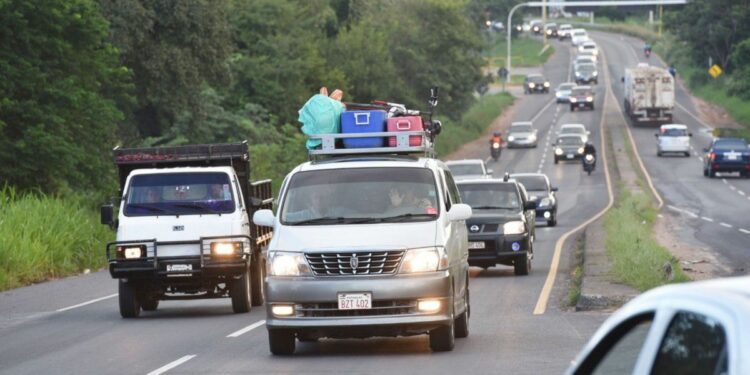 Caminera sugiere adelantar retorno de Semana Santa para no cargar el tránsito