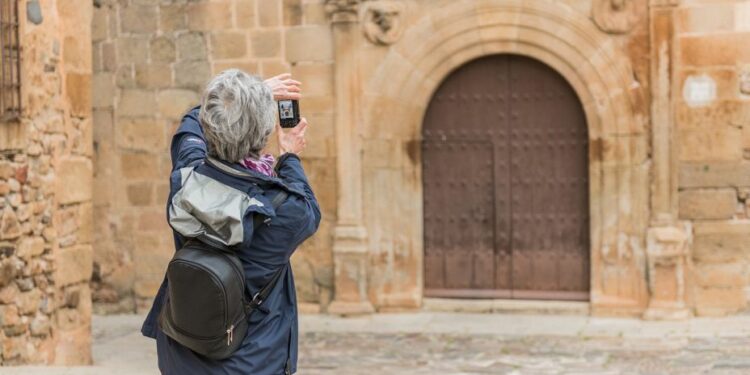 Imserso europeo: las razones de España para exportar a la UE sus viajes para mayores