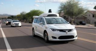 Coche autónomo de Waymo (Google) durante las pruebas en EEUU / WAYMO
