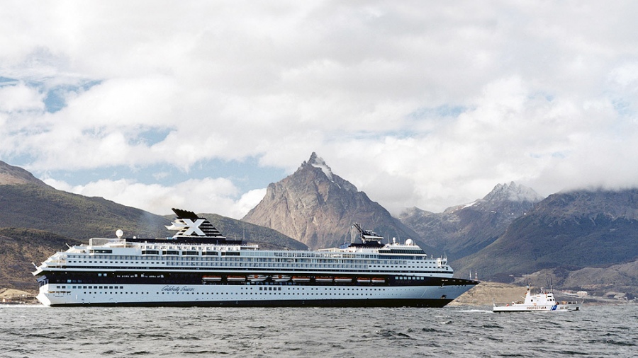 La temporada de cruceros en el puerto de la ciudad de Ushuaia concluy con la partida de la ltima embarcacin prevista para este ao Foto Archivo