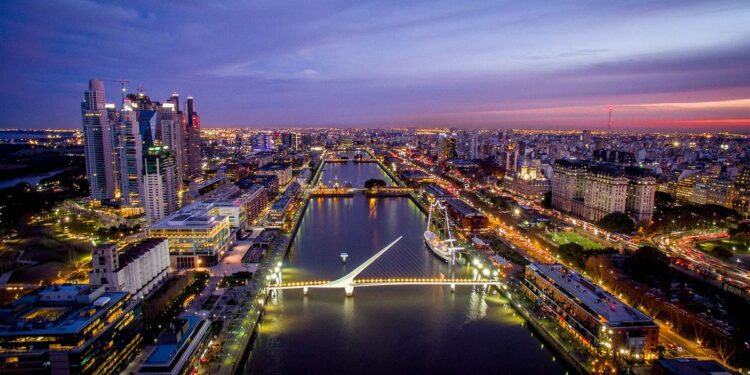 Con un ingreso de más de $3 mil millones, la Ciudad de Buenos Aires registró el mejor fin de semana de los últimos 2 años