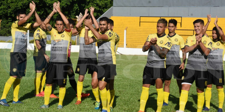 Crucero recibe hoy a Douglas Haig