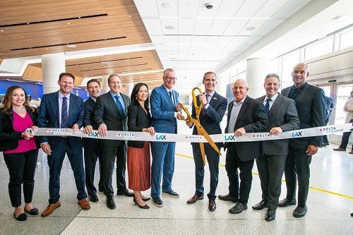 Delta y Los Ángeles World Airports inauguran la primera fase de Delta Sky Way en LAX Terminal consolidada, nuevo Sky Club y un enfoque de sostenibilidad.