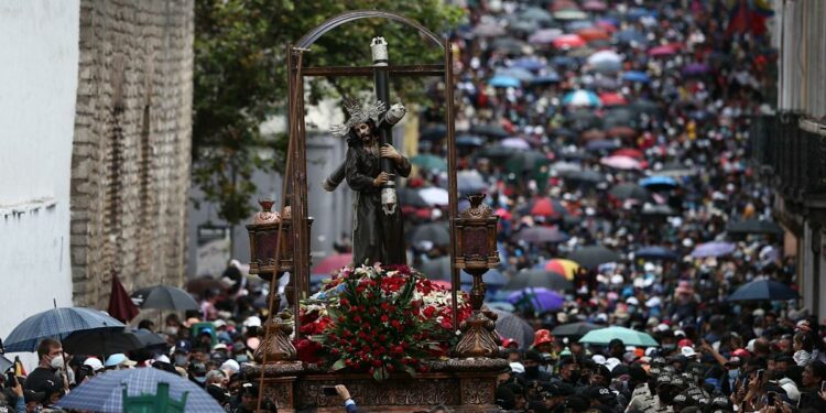 Ecuador roza 1,5 millones de viajes en Semana Santa, casi al nivel prepandemia