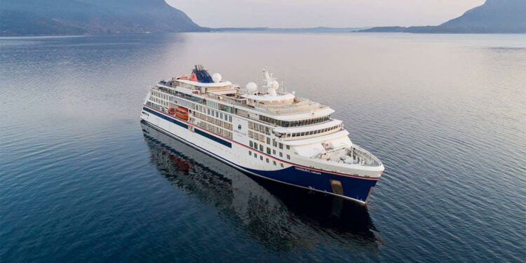 El Puerto de Almería recibirá la escala de cuatro cruceros en abril