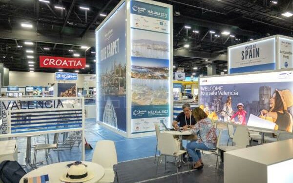 El sector de cruceros celebra su "renacimiento" con tecnología y colaboración