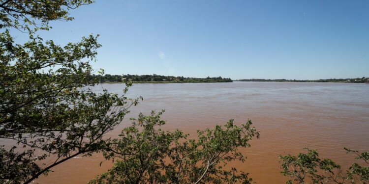 En Uruguay, el viceministro destacó que tras los dos años de “cero turismo” a causa de la emergencia sanitaria que propició la covid-19, el viajero busca hoy en día espacios abiertos, naturales y la “autenticidad” de los pueblos locales (EFE/Raúl Martínez)