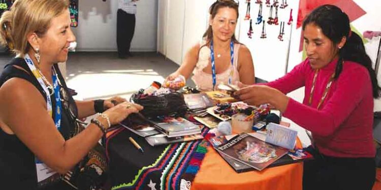 Empresarias en turismo saludan decisión del gobierno en declarar en emergencia la actividad turística