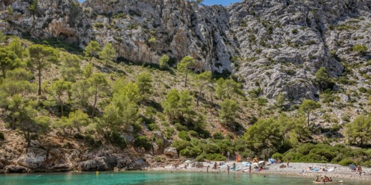 Esta es la espectacular cala de aguas cristalinas en Mallorca que vuelve locos a sus visitantes