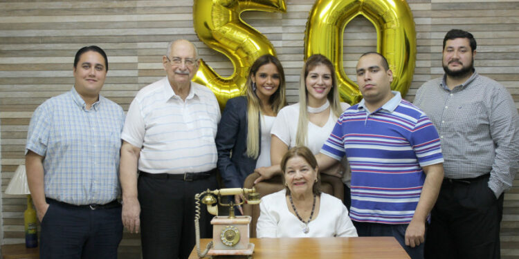 La familia completa en la celebración de los 50 años en el 2018