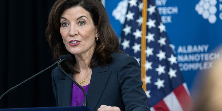 Hochul ordena a las agencias estatales preparar recursos de respuesta ante la posible llegada de tormenta en partes de NY – Telemundo New York (47)