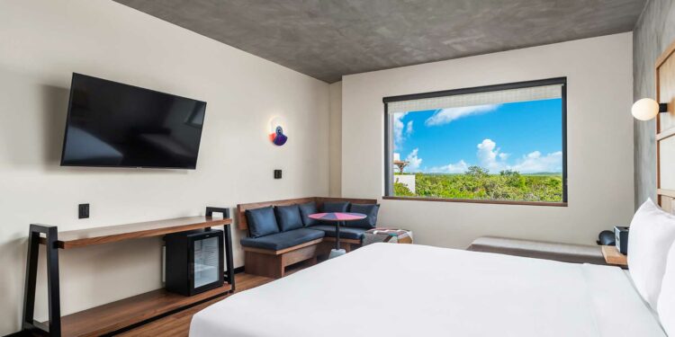 Aloft Tulum