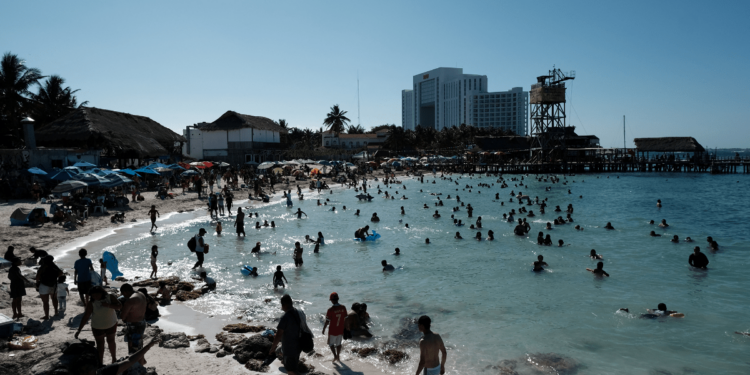 Hoteleros de Cancún apuestan por promoción turística a cuenta propia