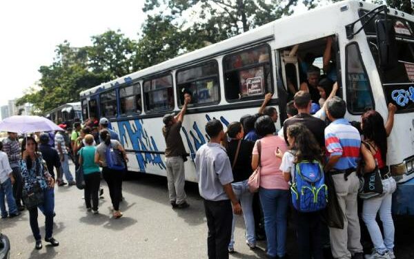 INTT habilita unidades de transporte para viajes temporales para garantizar el servicio a todo el país