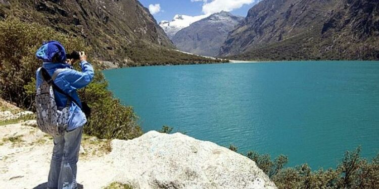 Impronta | Semana Santa: casi la tercera parte de limeños buscarían un hotel en viaje de fin de semana | ECONOMIA