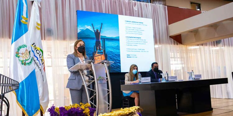 Inguat presenta Plan de Acción de Semana Santa y lanza guía digital «El Pregón»