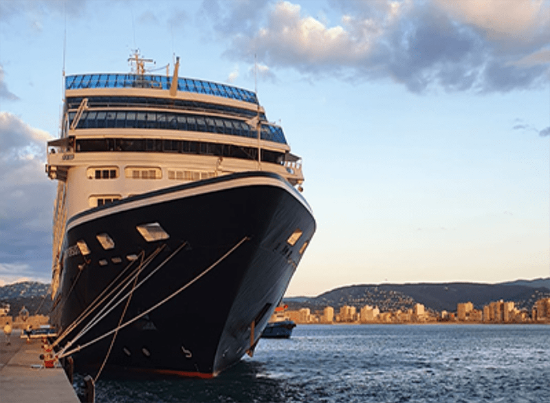 El crucero "Azamara Pursuit"