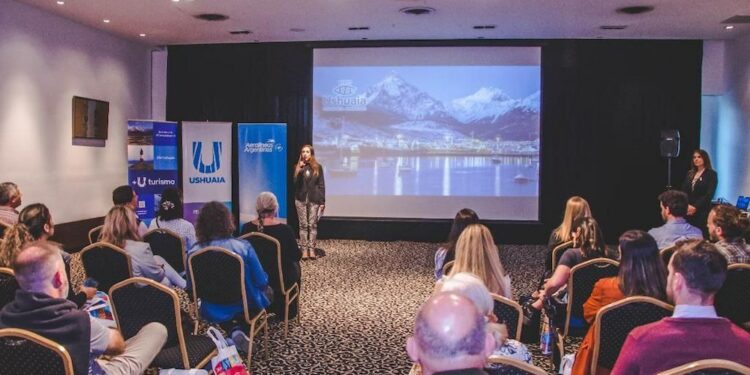 La Municipalidad realiza una nueva acción de promoción turística e hizo la presentación de “Ushuaia Invierno” en Rosario