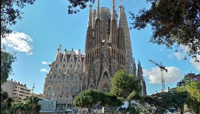 La Sagrada Familia de Antoni Gaud