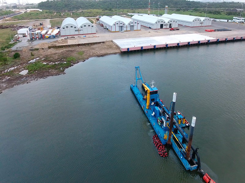 Puerto Coatzacoalcos cerrará posturas para ferrocarril interior