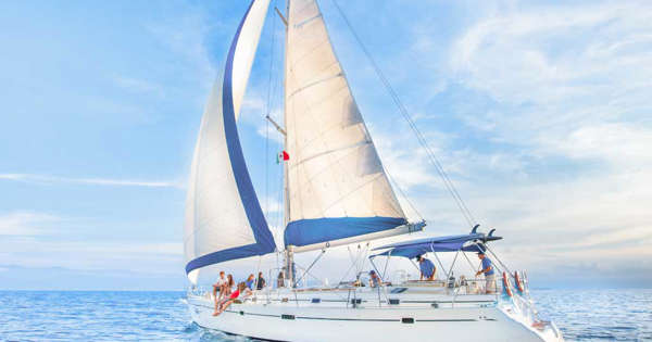 Los mejores destinos para navegar en catamarán en temporada invernal, Cuba es uno de ellos