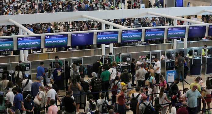 Madrid y Cancún, entre aeropuertos más utilizados para viajes internacionales | El Periódico USA