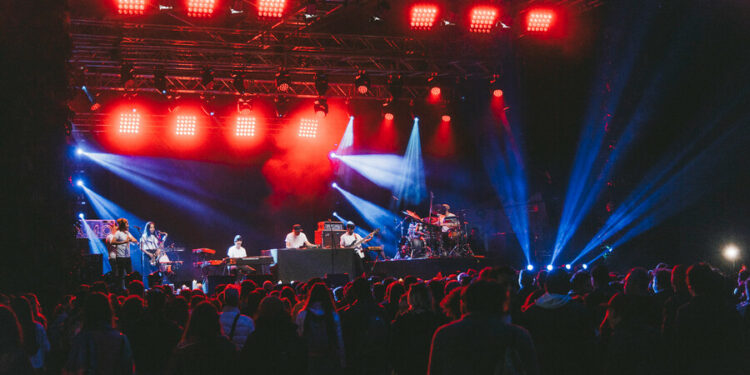 El Festival Estéreo Picnic fue uno de los primeros eventos masivos que se hizo luego de el levantamiento de restricciones por el covid-19.  (Colprensa).
