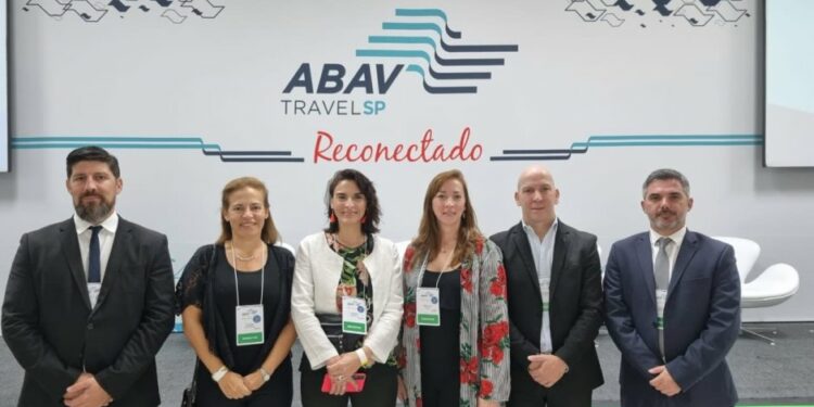 Neuquén participó de la tradicional feria de promoción turística en Brasil