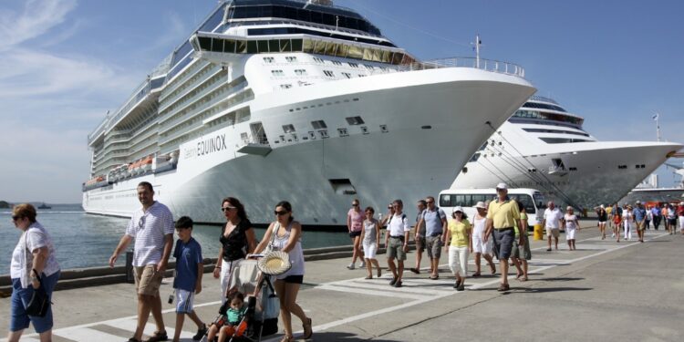 Noticias Cartagena: Cartagena recibirá 5 mil visitantes en tres recaladas