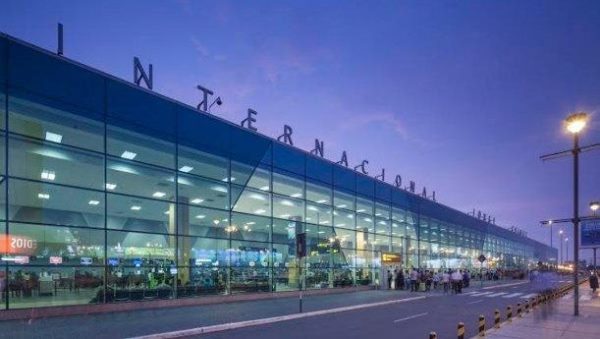 Perú. Huelga de controladores paraliza viajes aéreos