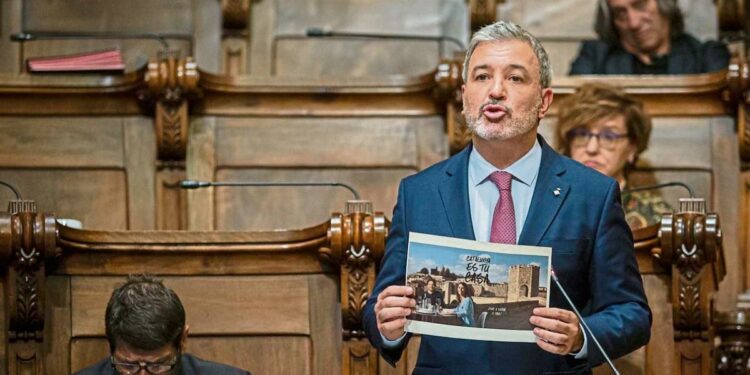 Plan de urgencia para paliar las molestias del turismo este verano