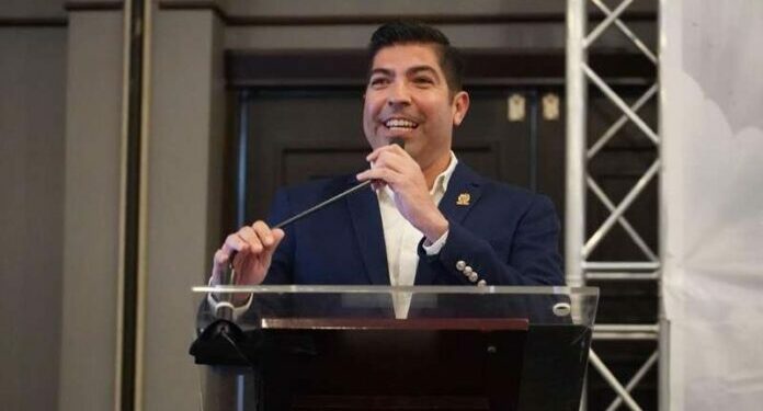Promueve Gobierno de Ensenada la reactivación económica de la región