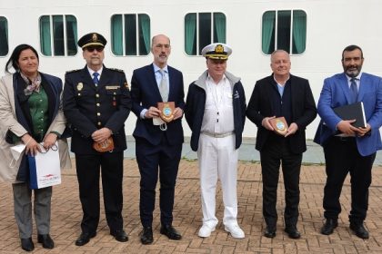 Puerto de Vigo recibe cerca de 8 mil turistas en dos cruceros