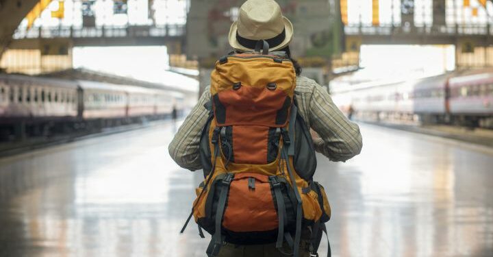 Renfe lanza ofertas de AVE a 15 euros para viajar este verano | Big bang