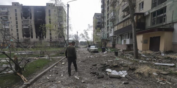 Rusia retoma los bombardeos contra Kiev tras el hundimiento del crucero Moskva - El Diario