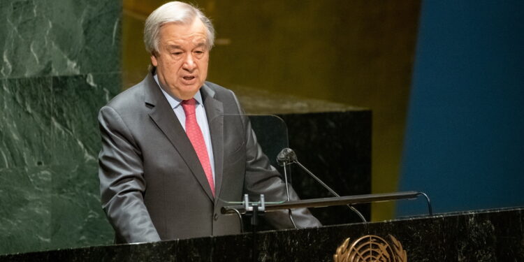 Secretario general de la ONU viajará a Kiev el miércoles tras encuentro con Putin en Moscú