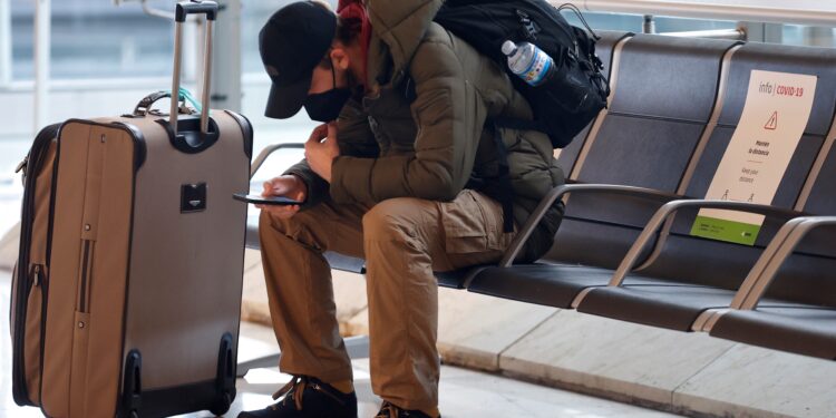 Te contamos cuál es el mejor momento del día para conseguir ofertas de viajes. (Foto: EFE/Chema Moya/Archivo)
