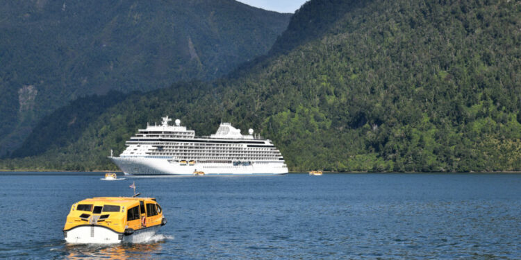 Temporada de Cruceros de Chacabuco cerró con 03 recaladas y proyecta recuperar ritmo de crecimiento