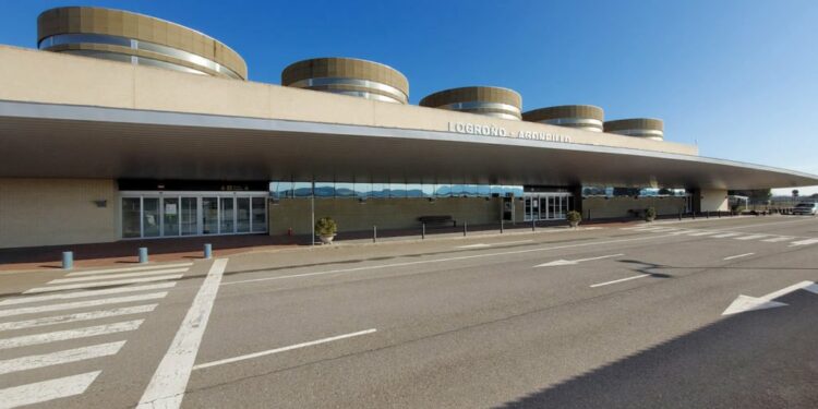 Tres vuelos directos conectarán Logroño y Egipto a partir de agosto