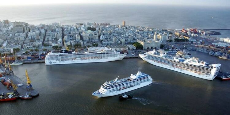 Uruguay quiere fortalecer su turismo de cruceros