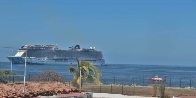 Vallarta recibirá 22 cruceros este mes 